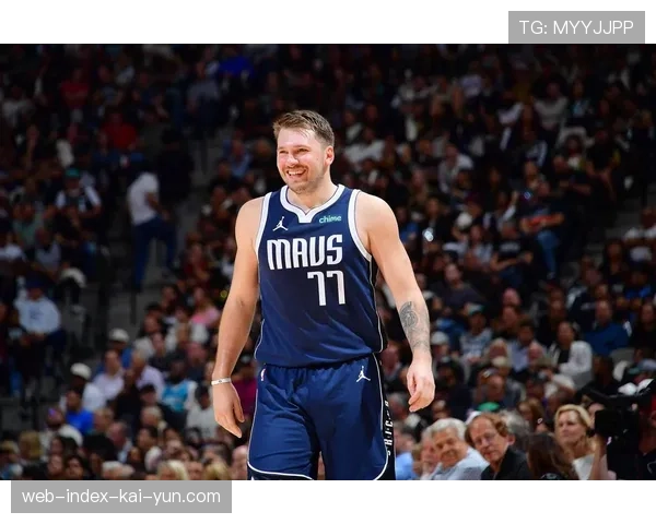 独行侠防守沟通 东契奇协防意识与轮转补位及时性